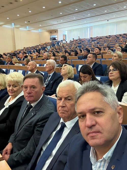 d0076e58 eed6 4636 86b9 fc0c603d4a83 1