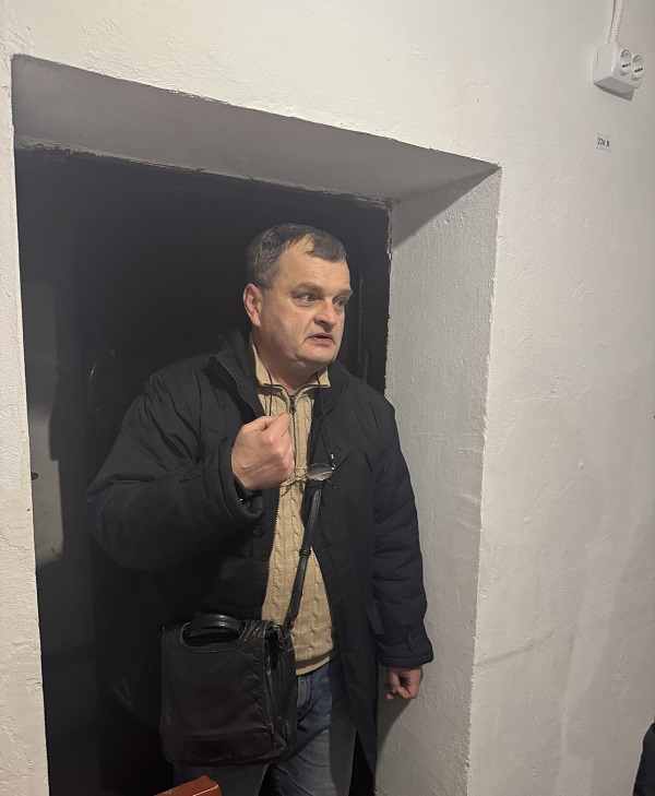 4D0699F4 4564 4B26 A8A0 AE85AA7C8760