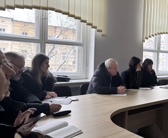 37CEF224 9F1B 43E1 A15F 71C16A941948