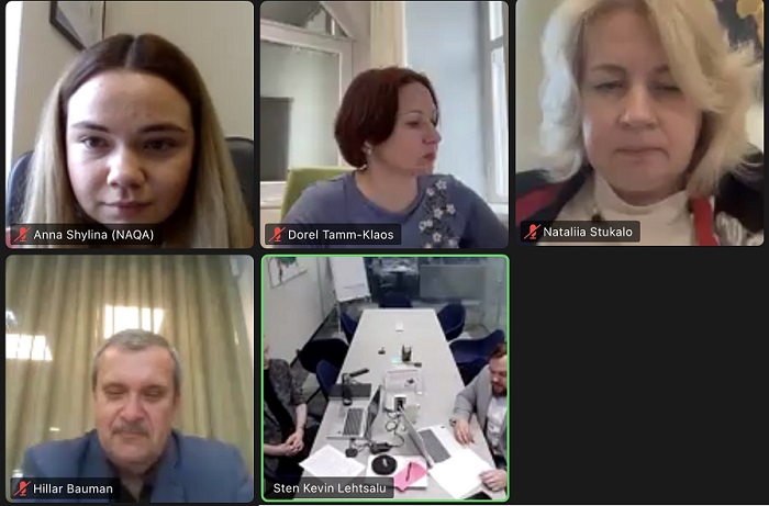 208FDF48 847C 45B7 A18F 290D17CA9B3C