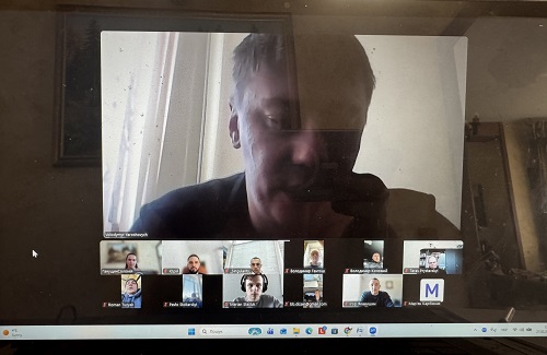 006E9DF0 77AC 47D9 B568 0600D2B11A92