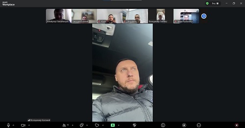 595709B7 8FED 4E79 A52B 2D031245AD08