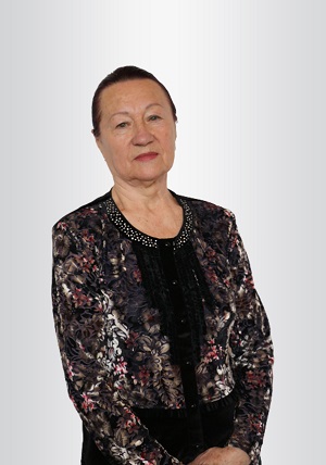 Потапова