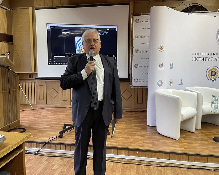 Фотографія ІАЕ 1