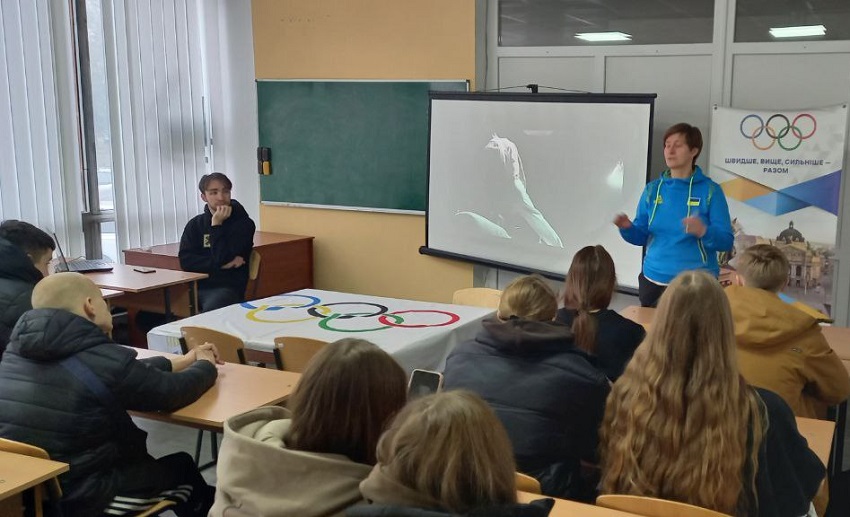 photo 2025 12 01 18 38 06