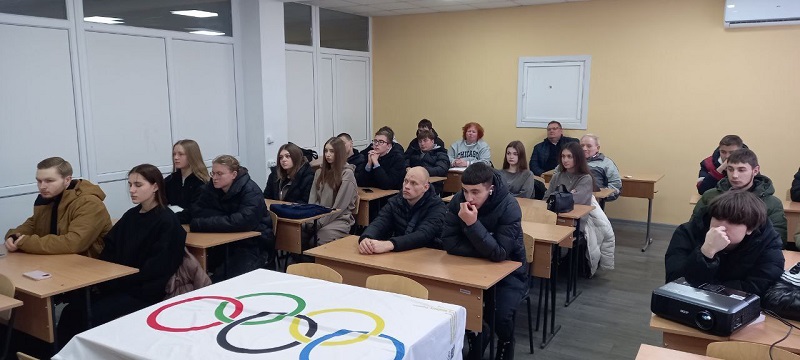 photo 2025 12 01 18 38 08